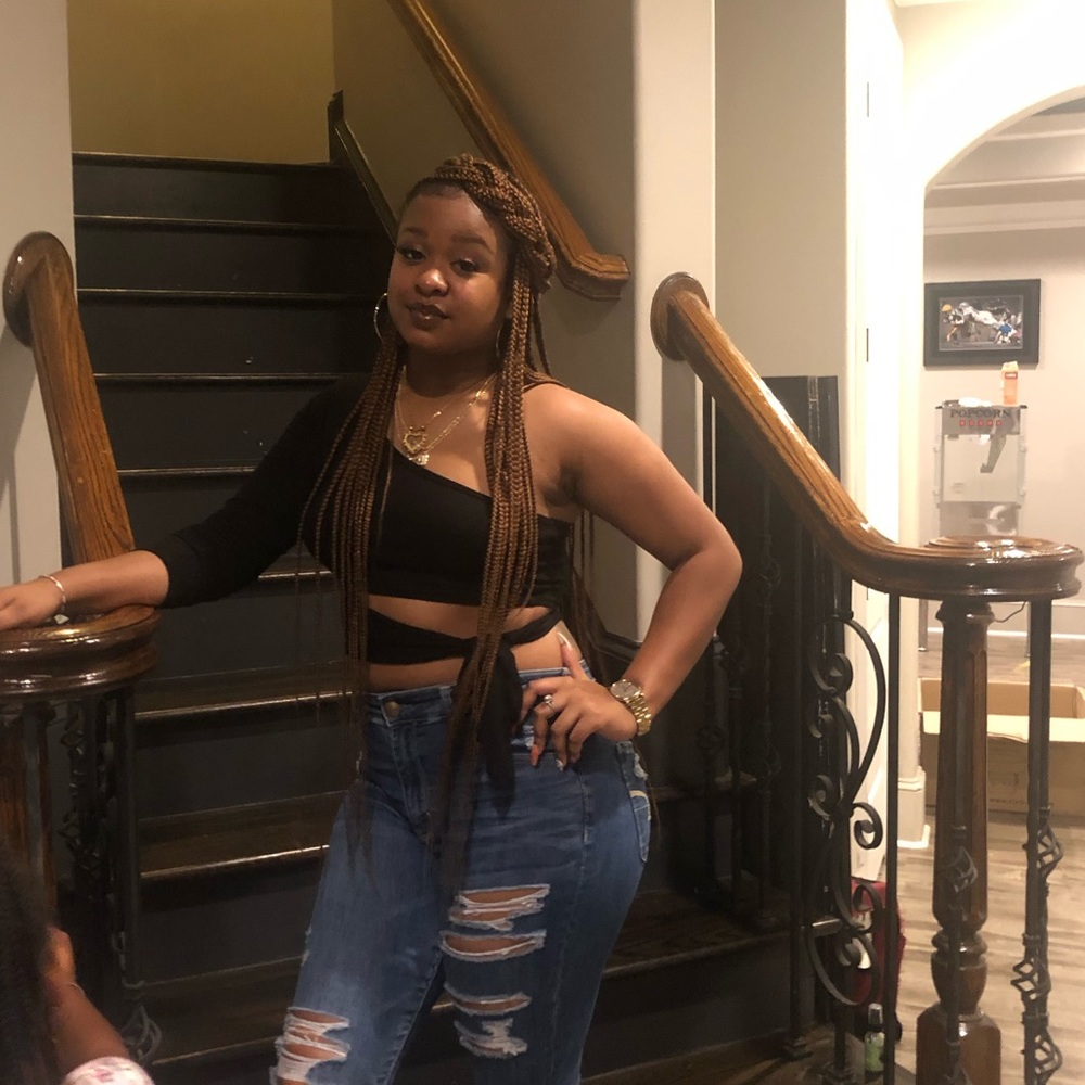 Meet your Posher, Tiana